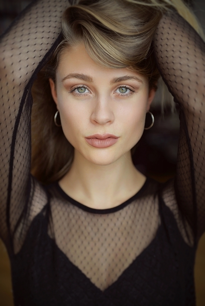 *janina* Foto & Bild portrait, portrait frauen, indoor Bilder auf