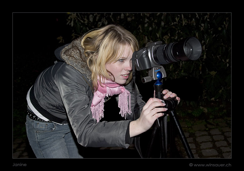 Janine beim Fotografieren