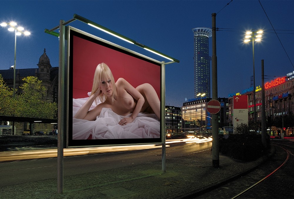 Janine's Plakatwerbung