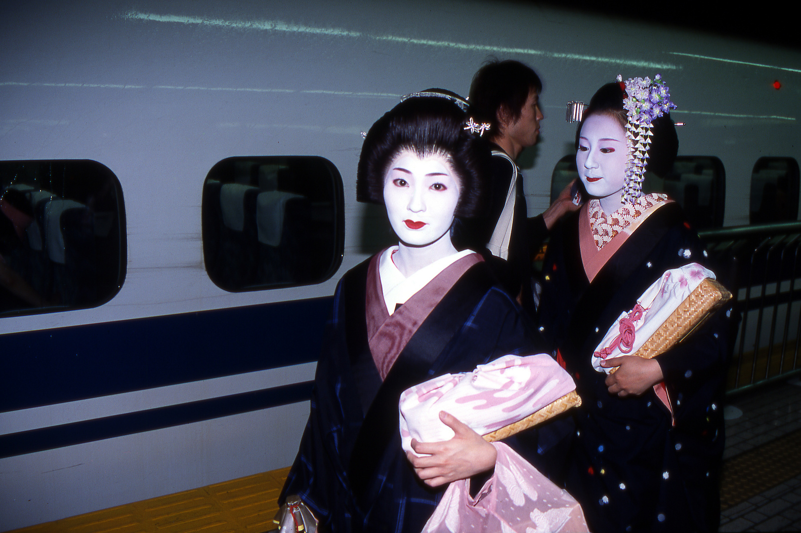 JAPAN MOMENTS 1980-2015 - Bild 254