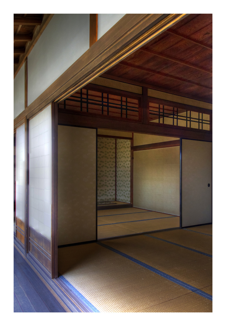 Japanese-style room