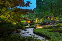 Japangarten mit Blaue Stunde