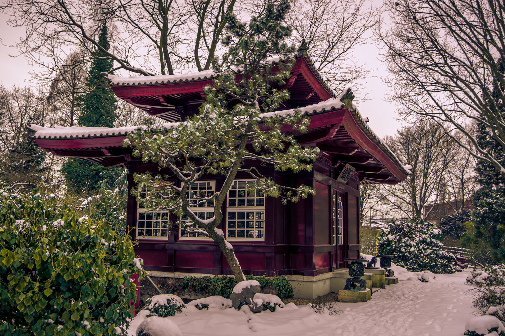 Japanischer Garten - Schnee
