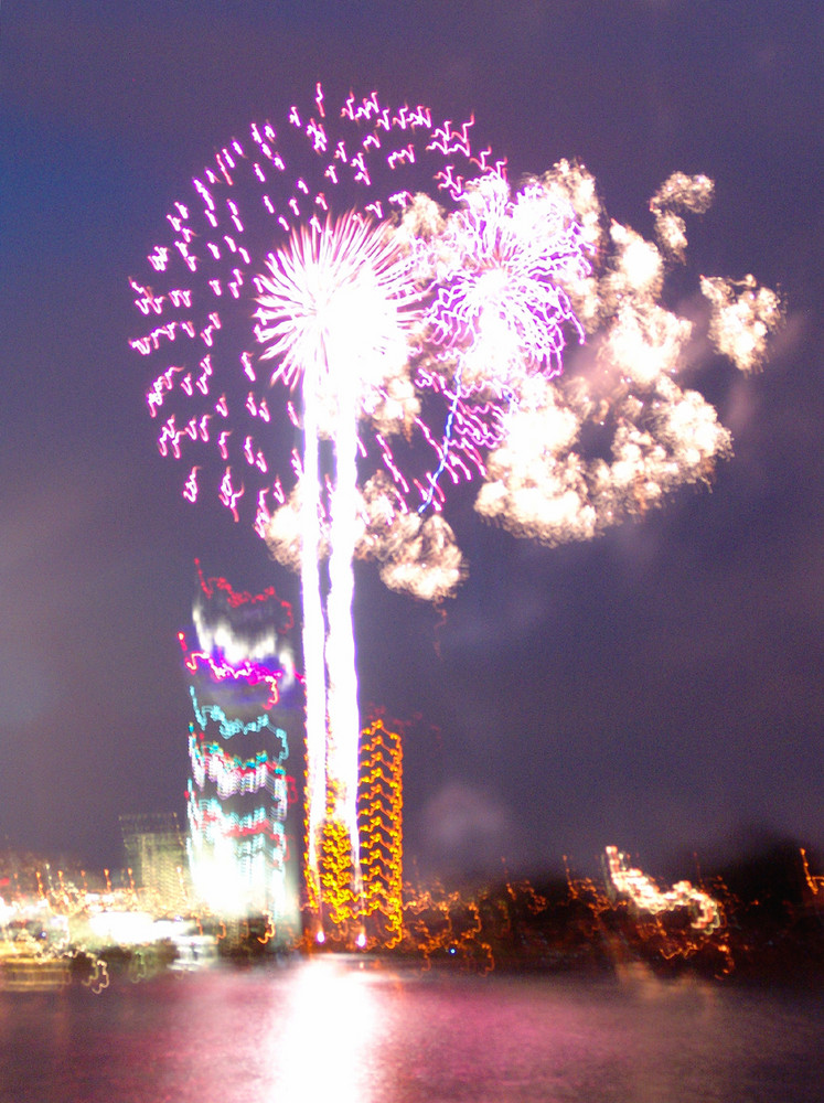 Japanisches Feuerwerk Düsseldorf 2007