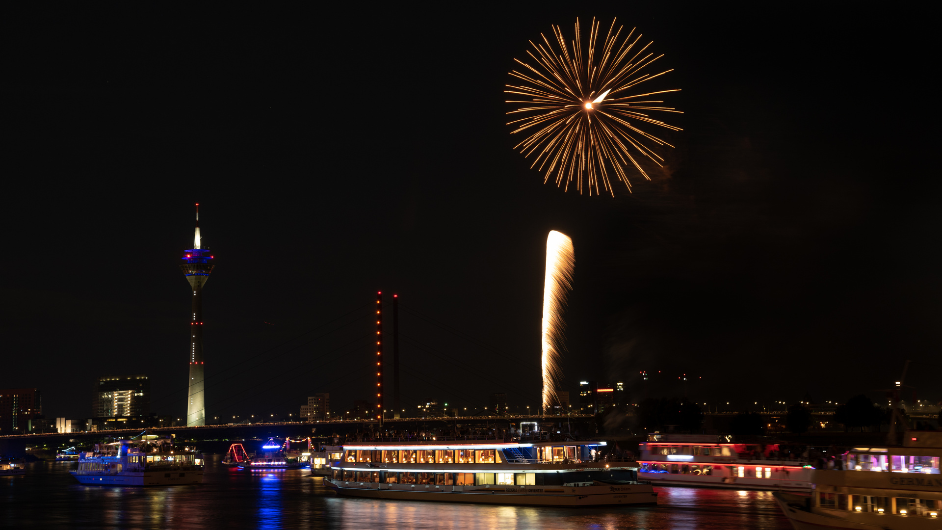 Japantag in Düsseldorf 2018 - Feuerwerk