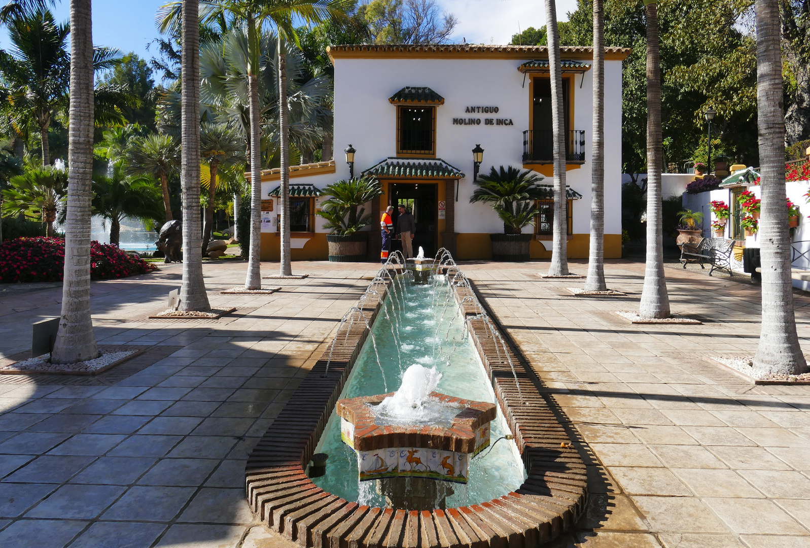 ...Jardin Botanico Molino de Inca...