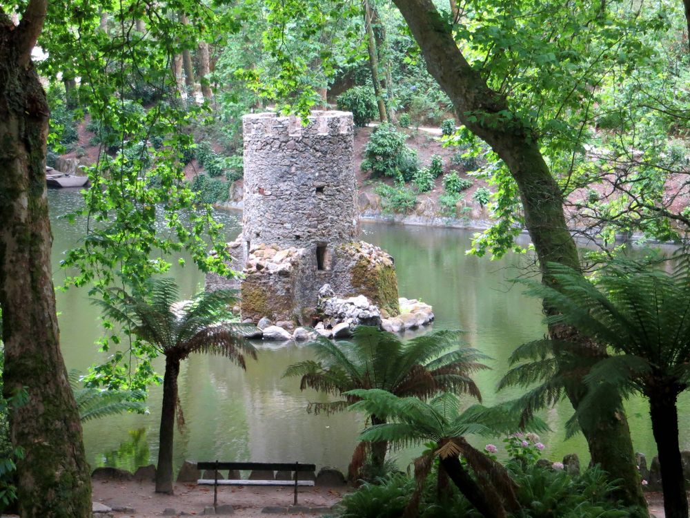 Jardins de Parque da Pena in Sintra ...