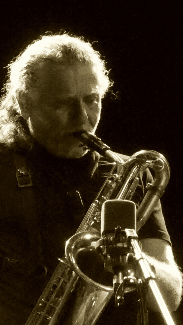 Javier Girotto e il suo sax