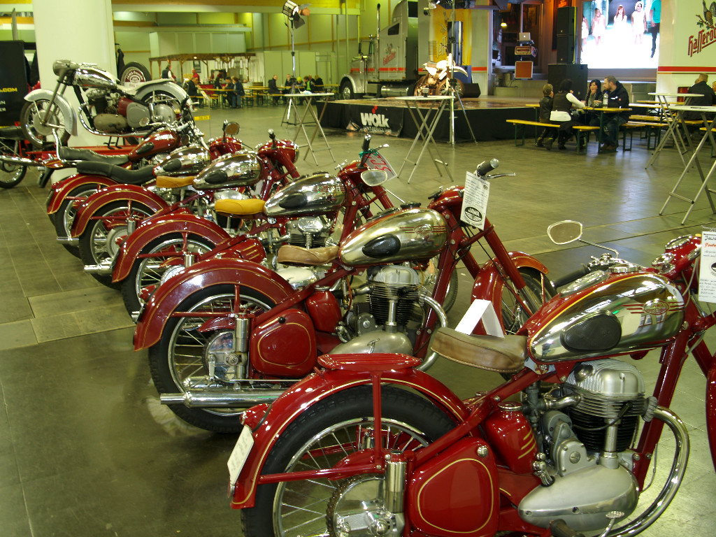 Jawafreunde auf der Motorradmesse in Magdeburg 2012 /2