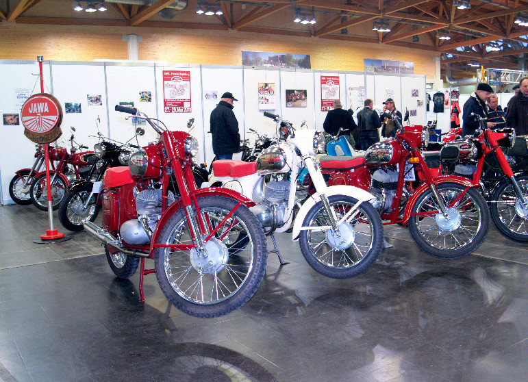 Jawafreunde-Magdeburg auf der Motorradmesse