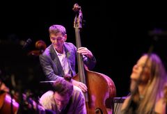 Jazz Bass BrankoA Stgt cr6-A0964-col_v2nov25