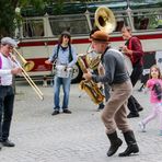 JAZZ BUS street sep16 J-57  