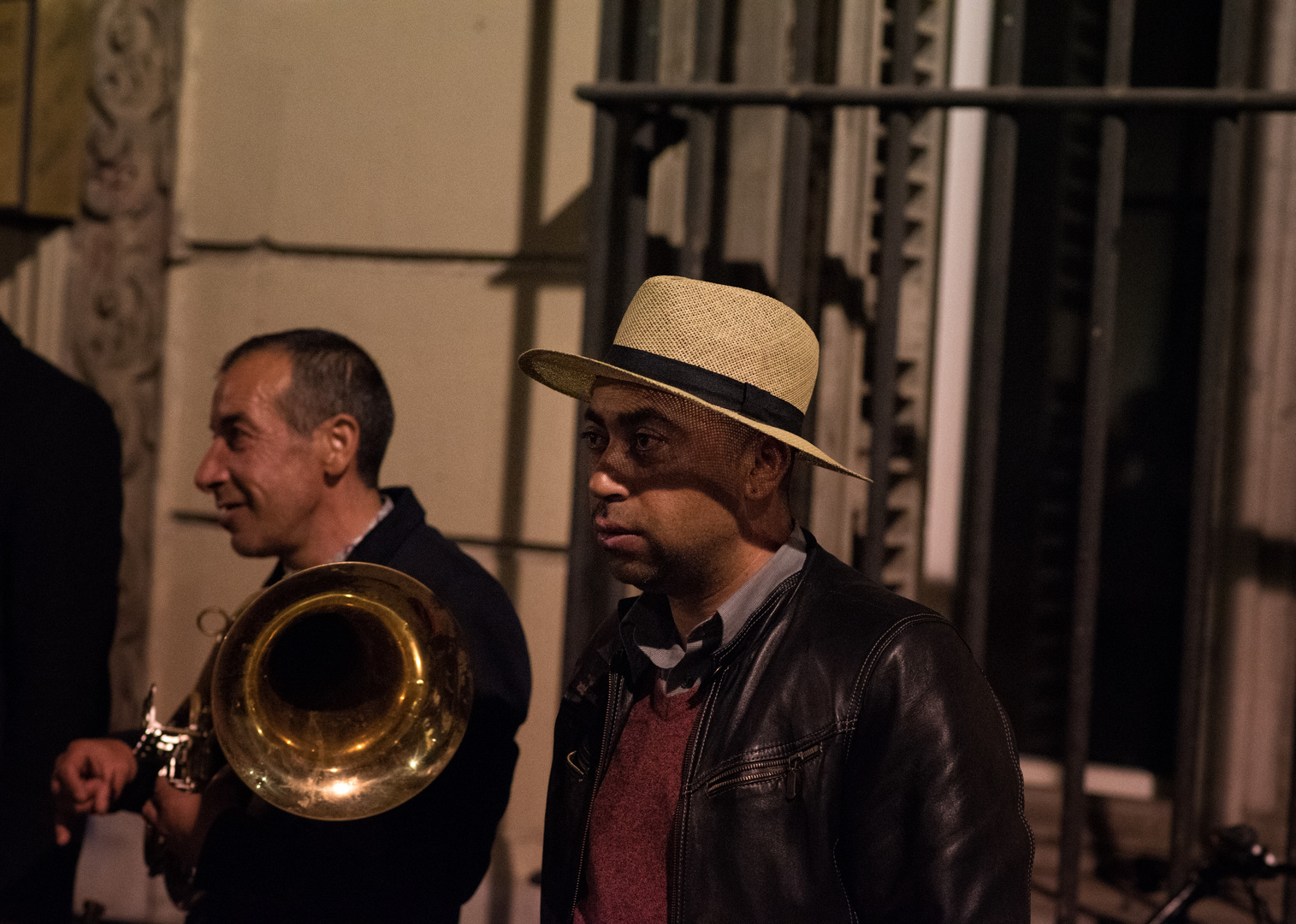  Jazz des gitans dans la nuit de Marseille