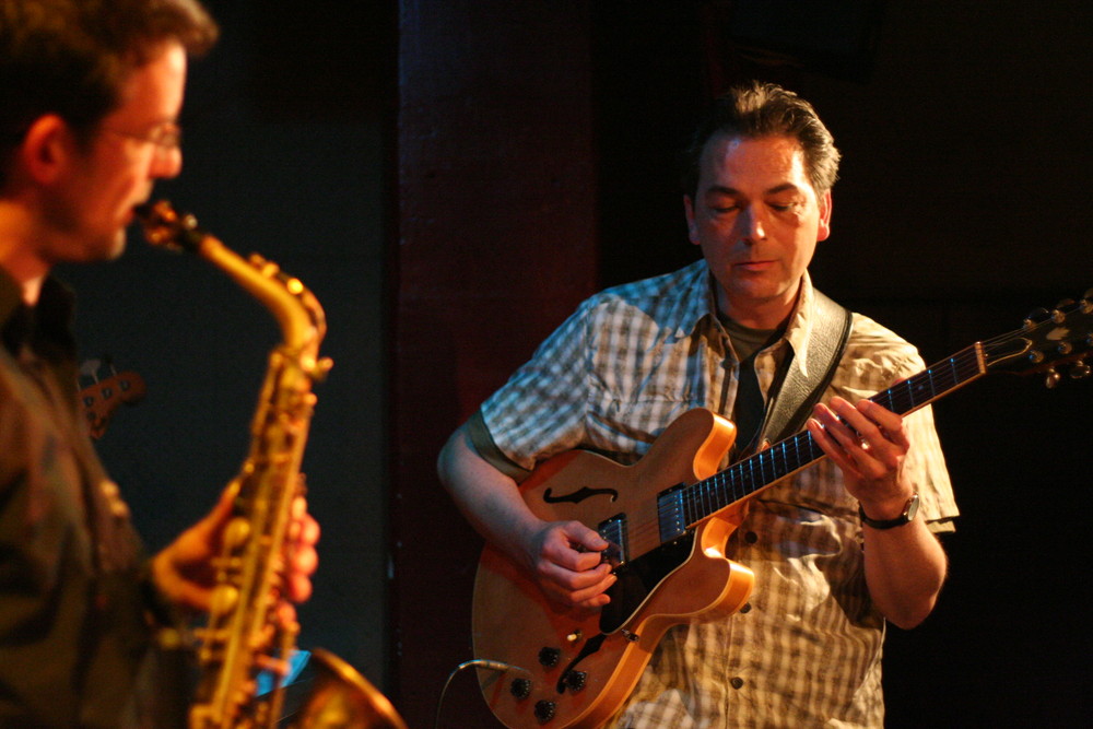 Jazz Stuttgart KISTE - der Gitarrist Michael Nessmann Mai2009 