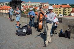 Jazz sul ponte Carlo, Praga