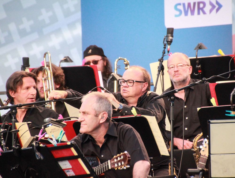 JAZZ TIPP 16.6.15 +90min Engelssound SWRBigband ANKLICKEN + HOEREN von EvKT