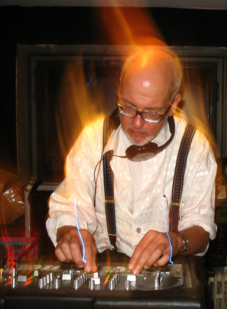 Jazzparty 2014 – DJ Suspenders At Work