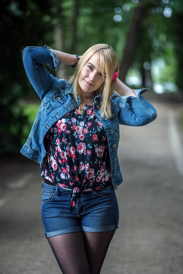 Jeans & Roses