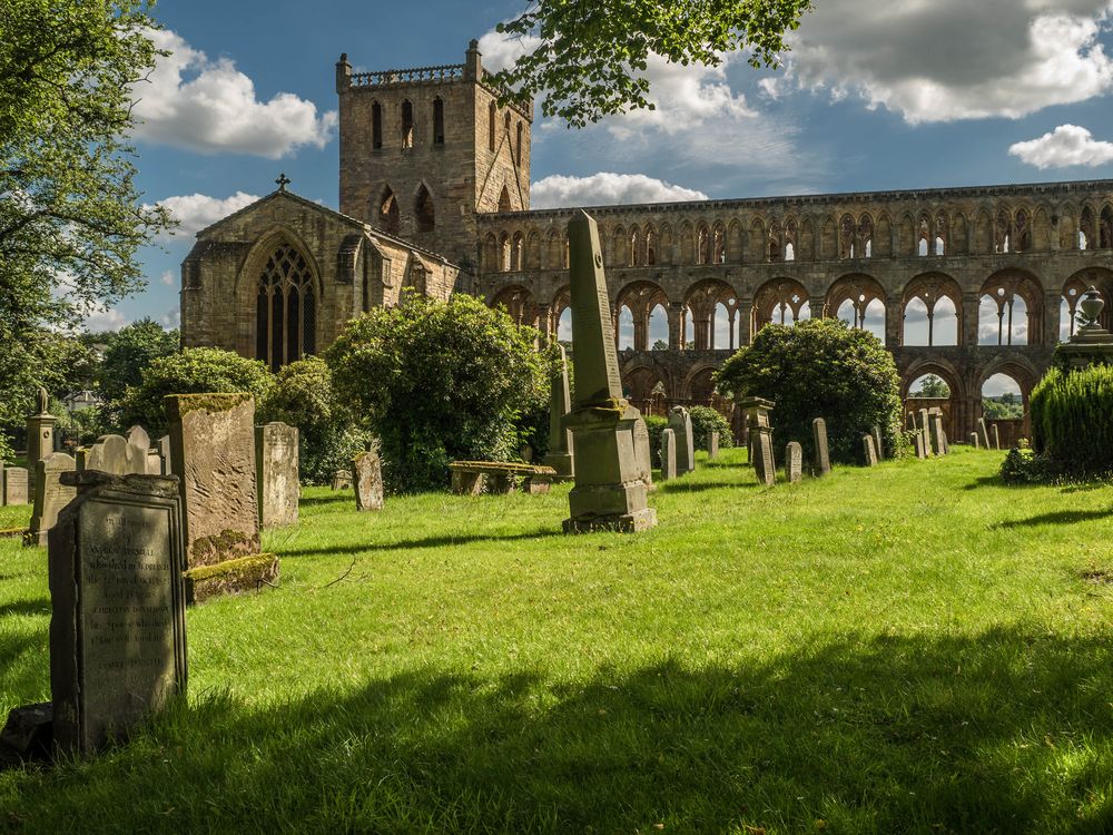 Jedburgh Abbey & Cemetary