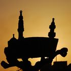 Jeddah: Moschee im Gegenlicht auf einem Baum