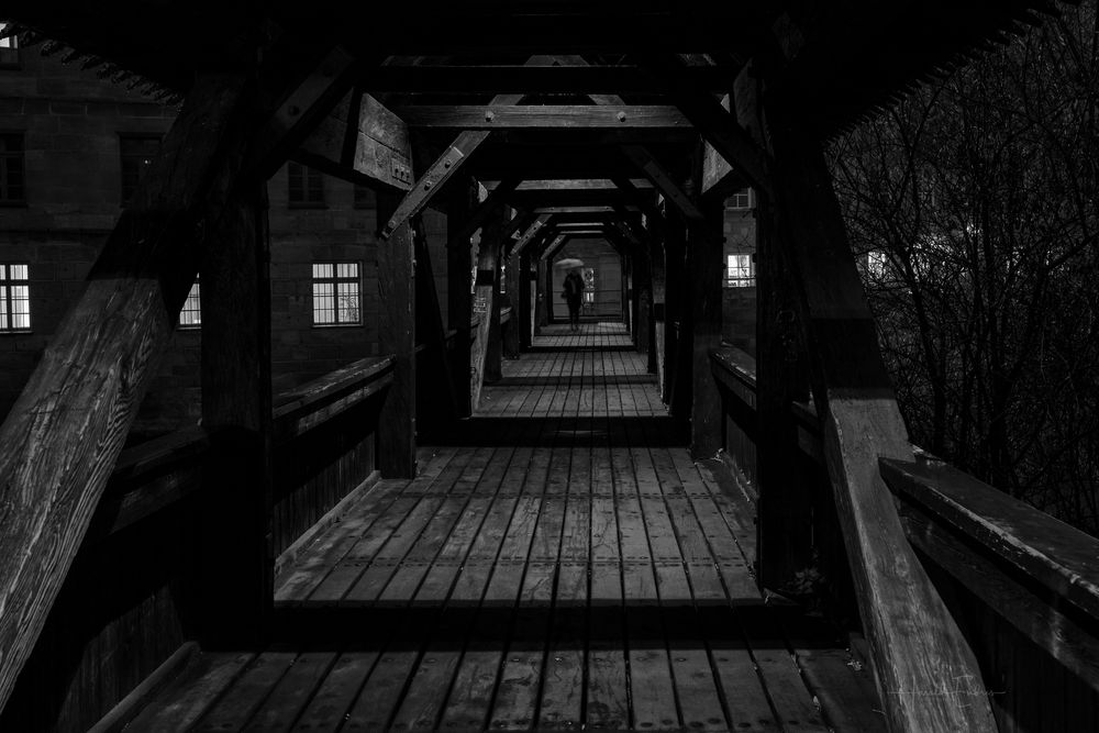 Jede dunkle Nacht...