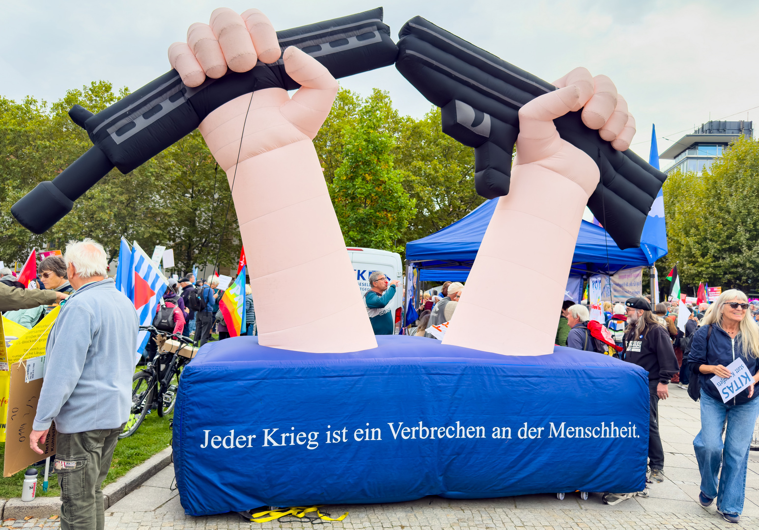 Jeder Krieg ist ein Verbrechen