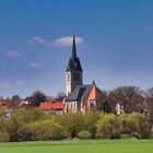 Jedes Dorf hat eine Kirche 2