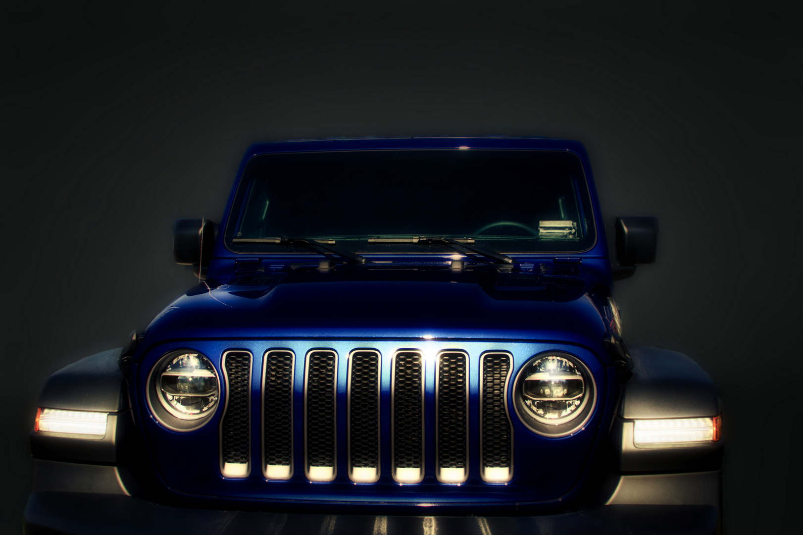 Jeep_blau