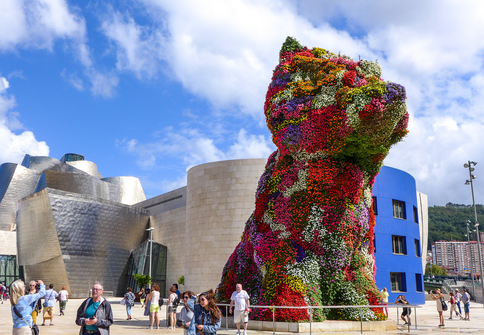 Jeff Koons: Puppy