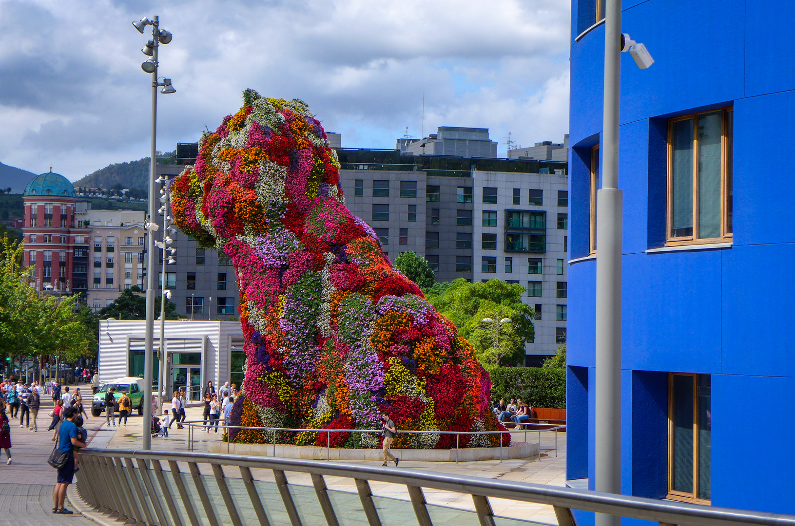 Jeff Koons: Puppy