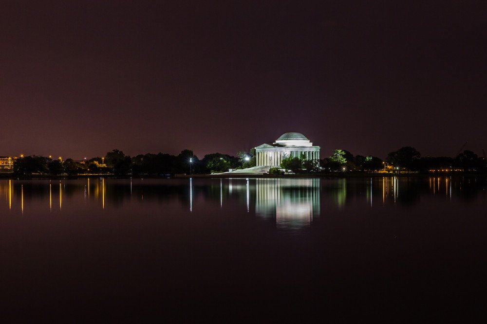 -- Jefferson Memorial --