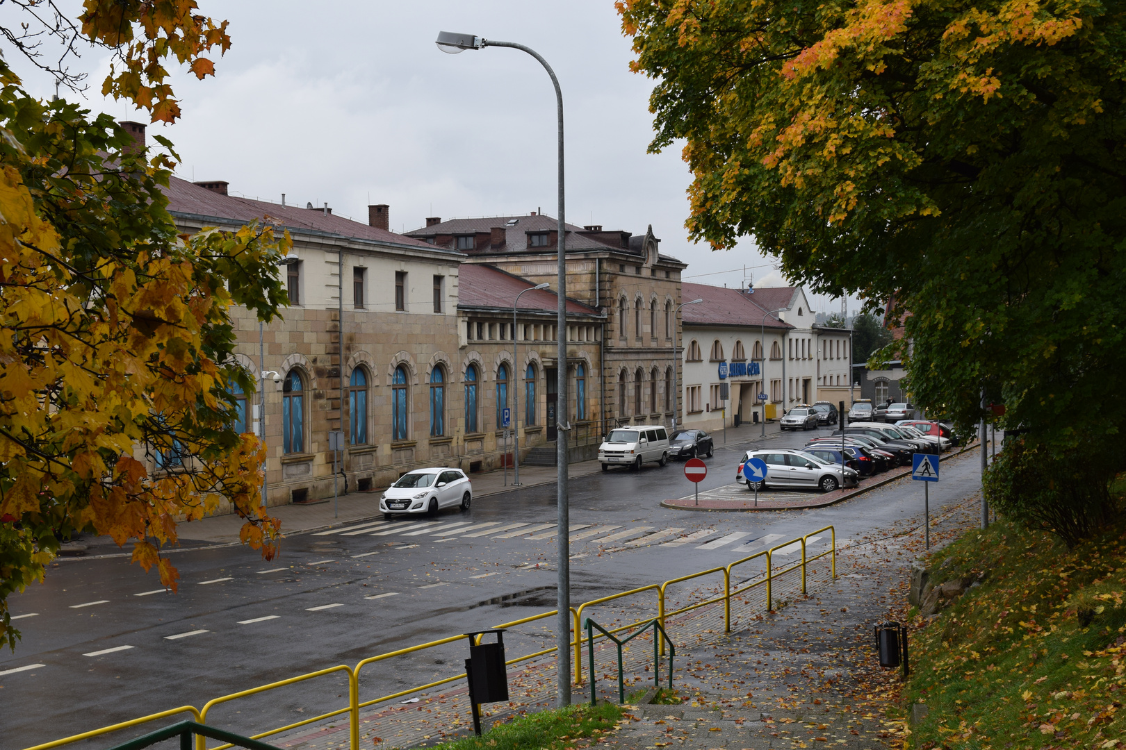 Jelenia Gora Hirschberg 1 Foto Bild Bahnhof Eisenbahn Polen Bilder Auf Fotocommunity