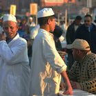 JEMAA EL FNA , Je t'aime,moi non plus