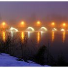 Jena alte Burgaer Brücke im Nebel