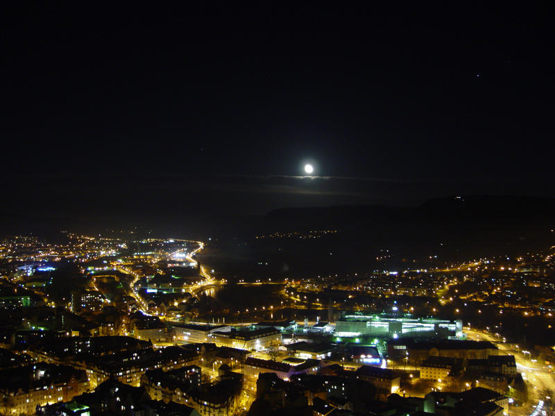 Jena bei Nacht