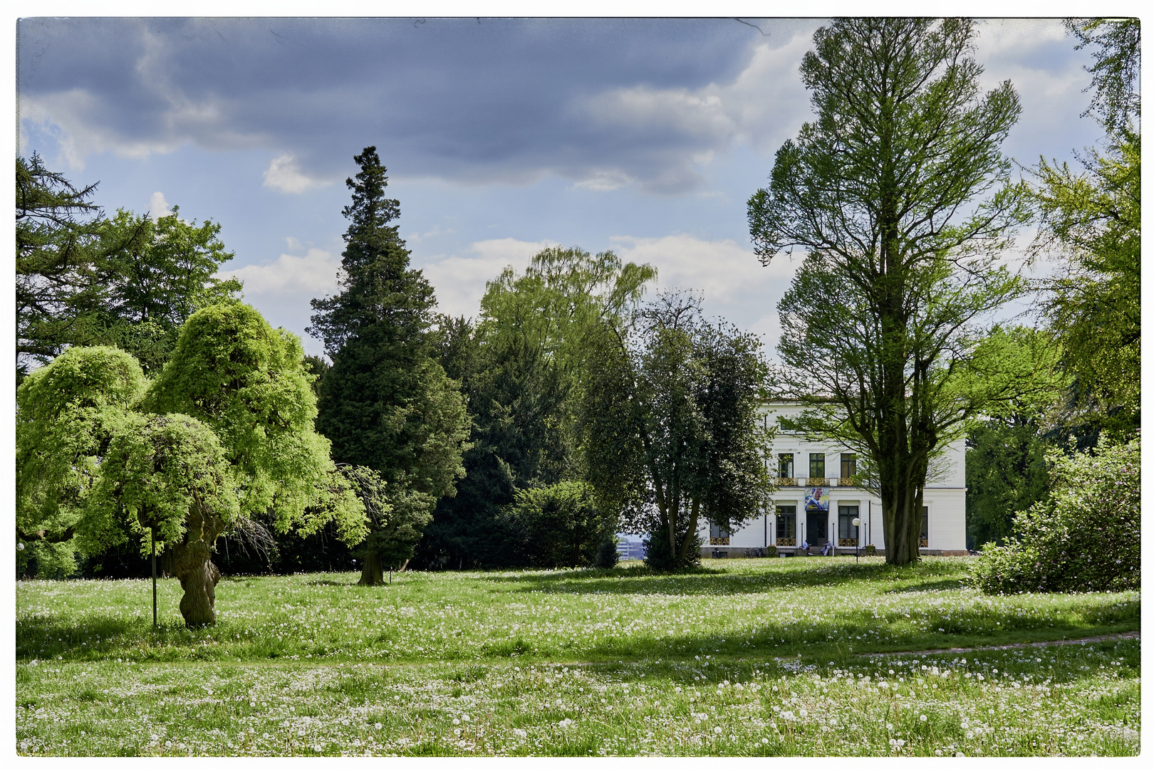 Jenischpark mit Jenisch-Haus, 