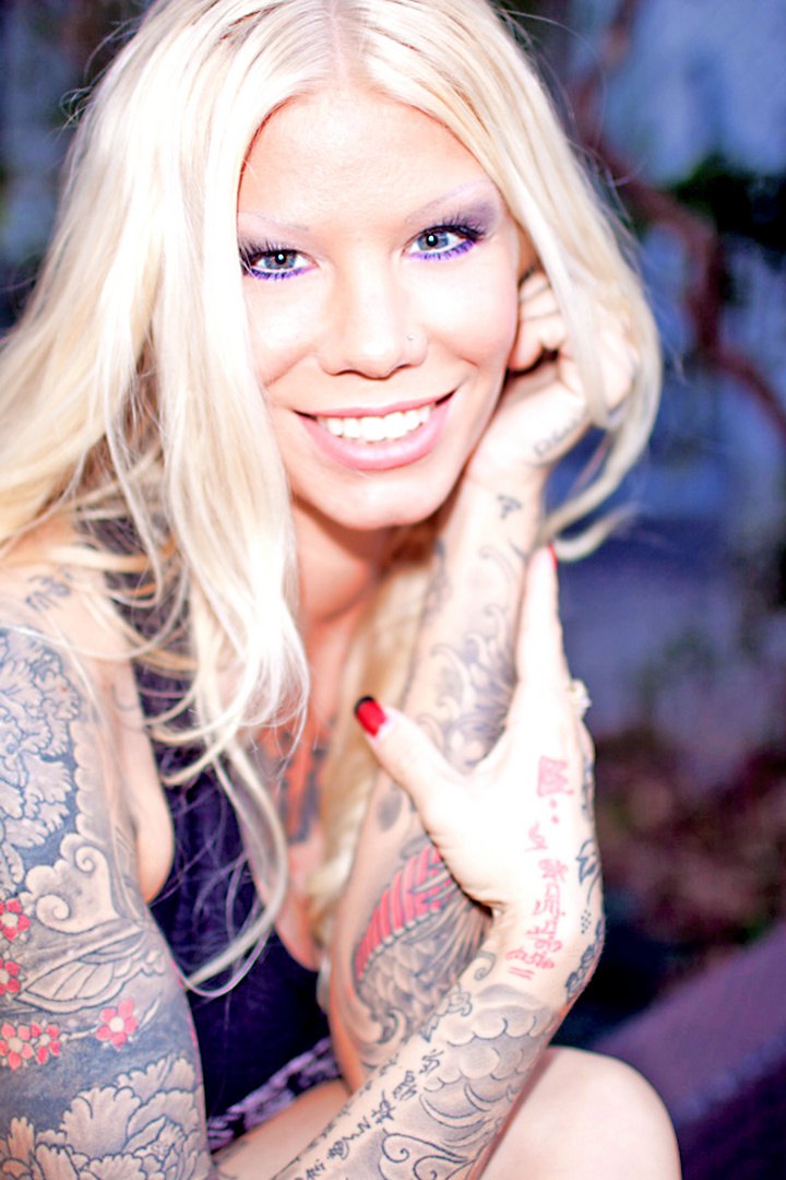 Jenny Lee Tattooist and Model Miami Beach smile