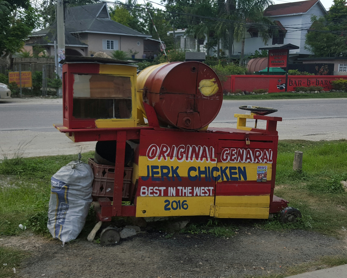 Jerk Chicken Grill auf Jamaica