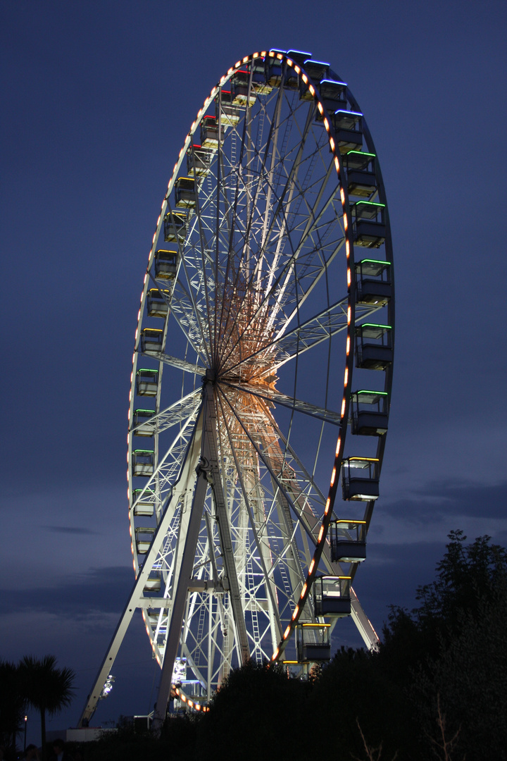 Jersey "Eye" at Night