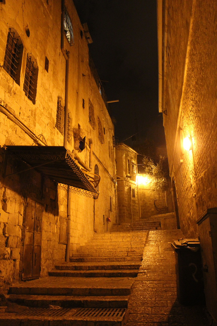 Jerusalem Altstadt-Gasse bei Nacht