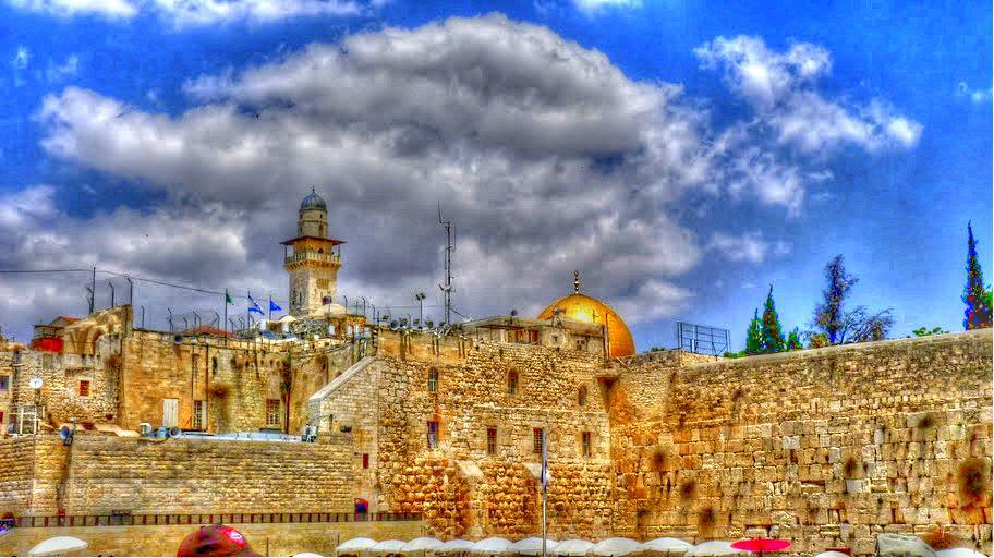 JERUSALEM-THE WESTERN WALL