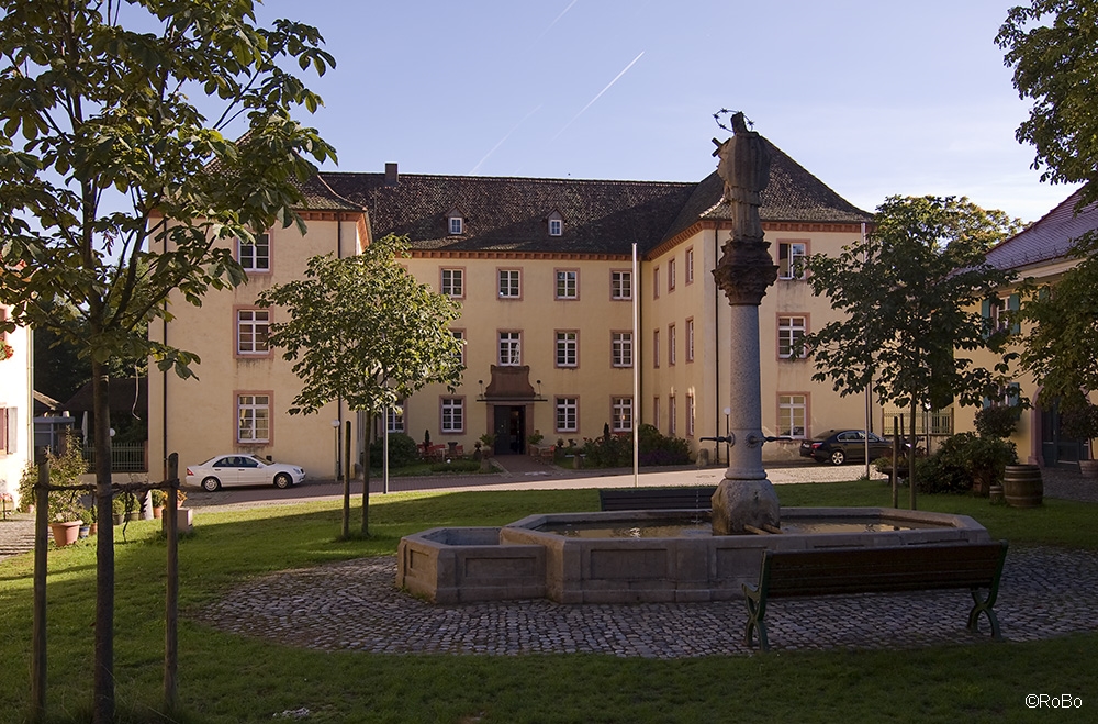 Jesuitenschloss 3