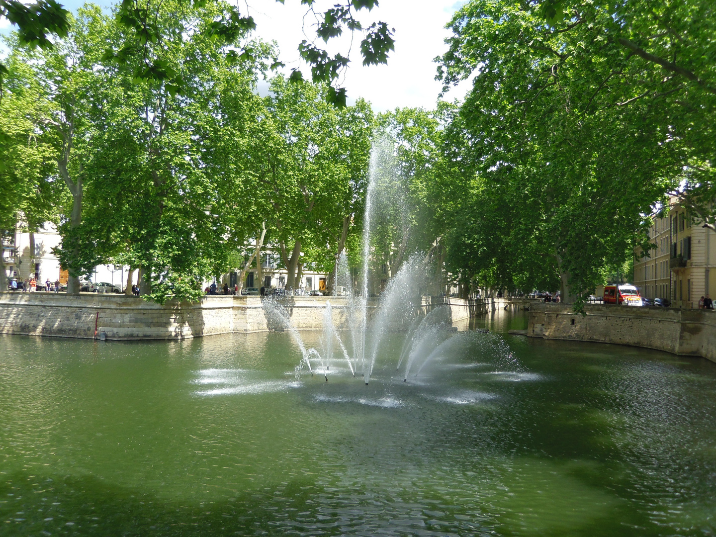 Jet d'eau des Jardins de la Fontaine