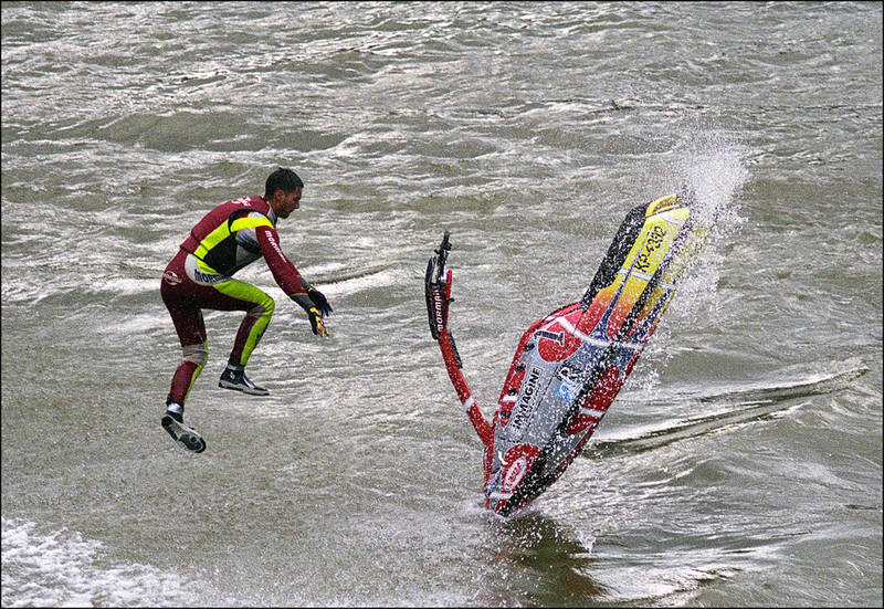 jet ski von Chantal Togni