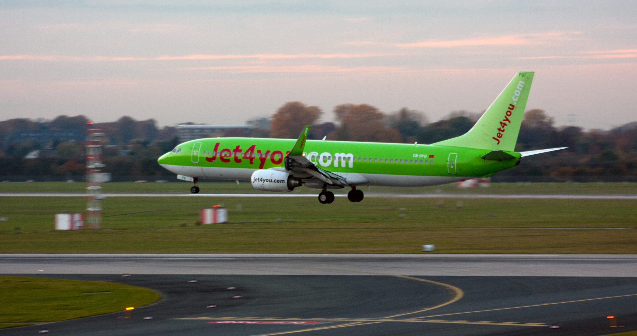 Jet4You.com -Düsseldorf Airport-