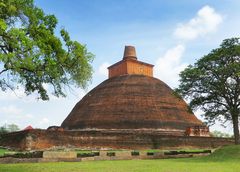 Jetavanaramaya Stupa