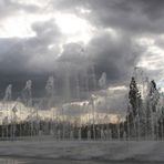 Jets d'eau à l'assaut des nuages