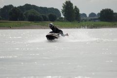 JetSki Bild 2