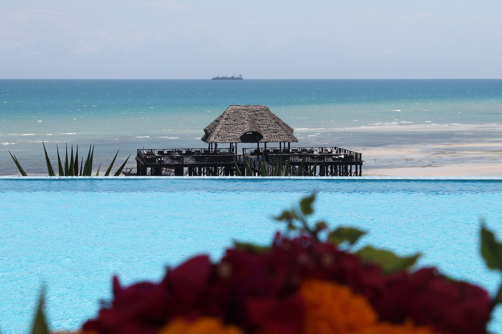 Jetty - Sea Cliff Hotel Zanzibar