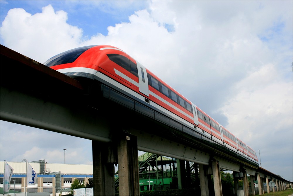 Jetzt fährt sie wieder ... Die Magnetschwebebahn